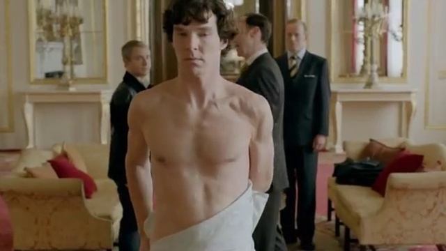 Sherlock - Сойди с простыни! смотреть онлайн