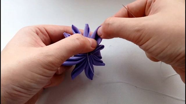 Резинки Зефирки с бусинами ? Бантики канзаши из ленты 2,5 см смотреть онлайн