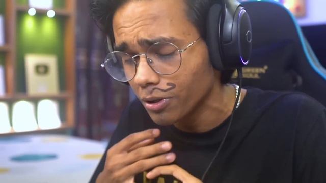 IF I LAUGH, I USE PERMANENT MARKER ON MY FACE😂 смотреть онлайн