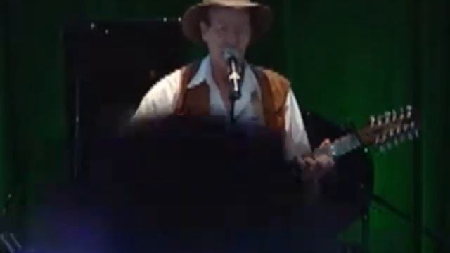 Lloyd Mabrey Live - Comedy - Ben E King "Stand by me" Cover - 12 String Guitar смотреть онлайн