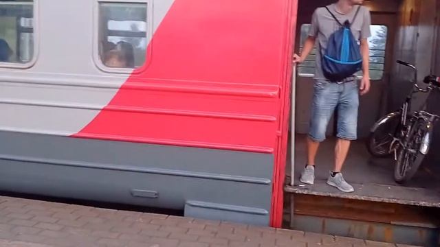 "Классный стук колес!" Электропоезд ЭД4М-0321 с сообщением Захарово-Москва(Курский Вокзал). смотреть онлайн