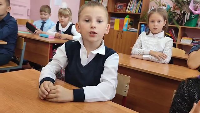 Разговоры о важном. «Зачем человеку знания?». Отвечают на вопрос наши первоклассники 🎓 смотреть онлайн