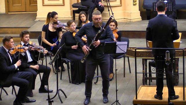 W.A.Mozart: Concerto for Bassoon in B-flat major KV191 Bassoon: Volodymyr Vatsko Part 1 смотреть онлайн
