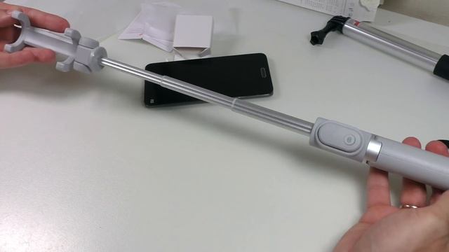 Селфи палка Xiaomi Selfie Stick с удаленным спуском и Tripod - все в одном