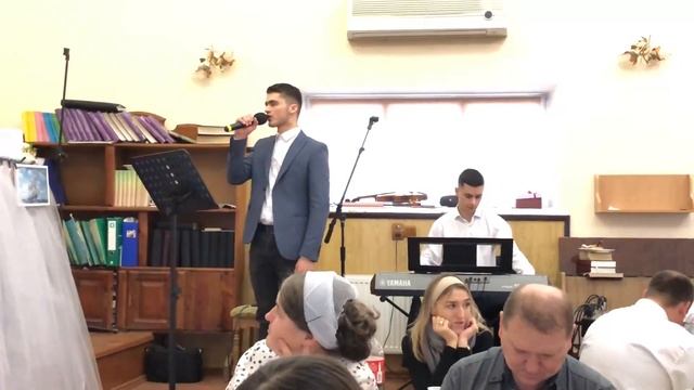 Свадебная христианская песня. Зелёный свет горит на светофоре смотреть онлайн