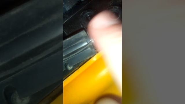 Выход из строя подшипника турбощетки робота-пылесоса смотреть онлайн