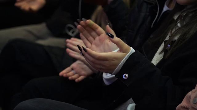 День открытых дверей / Кратко смотреть онлайн