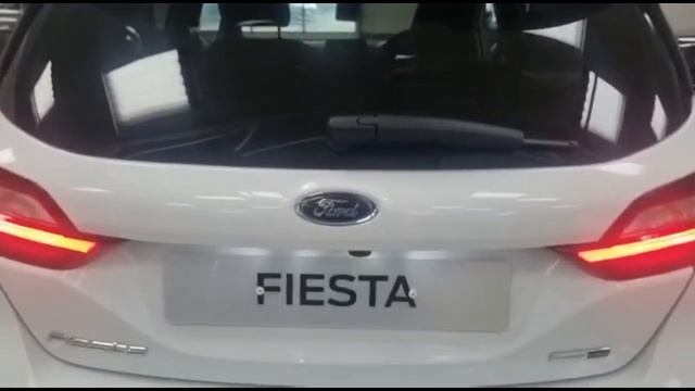 Ford Fiesta 1.0T EcoBoost MHEV St Line Vignale Euro 6 (s/s) 5dr смотреть онлайн