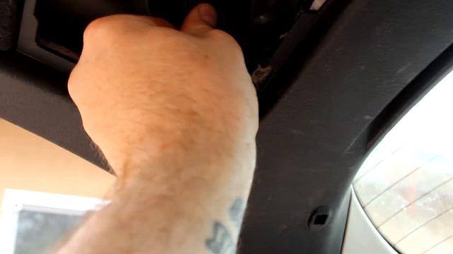 How To Replace Reverse Bulb on a 2007 Subaru Outback смотреть онлайн