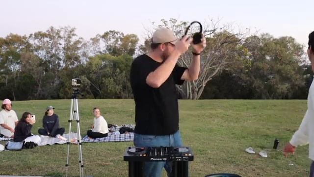 Sunset jazz house mix in the park смотреть онлайн