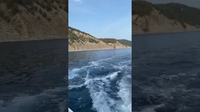 Архипо-Осиповка сентябрь 2023 года ? Морюшко ? Благодарим за видеоролик: @lelyukh_yula смотреть онлайн