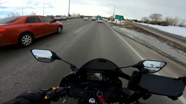 YAMAHA R3 STREETFIGHTER - FIRST RIDE | MOTOVLOG | M4 FULL EXHAUST SOUND | 2019 YAMAHA YZF-R3 BUILD смотреть онлайн