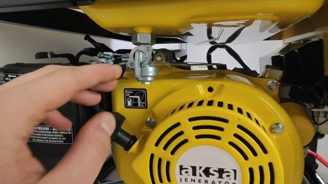 Как запустить бензиновый генератор - на примере AKSA3500E смотреть онлайн