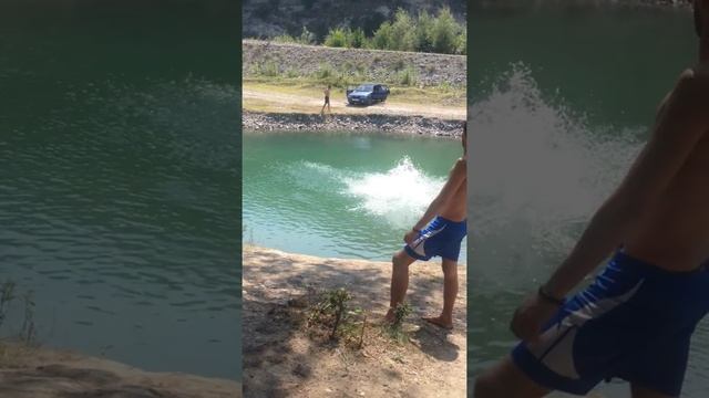Абхазия ( Заводь реки БЗЫБТА) Прыжки с тарзанки))) смотреть онлайн