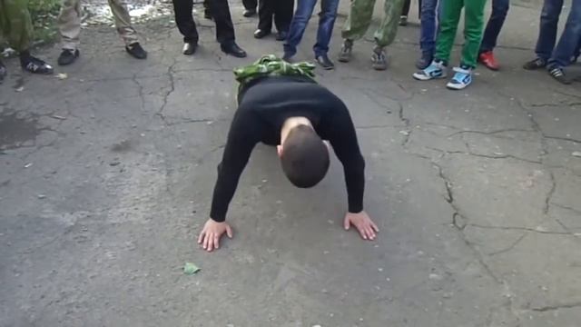 Открытие площадки для занятий Street Workout в г.Лутугино - Отжимания от пола №9 смотреть онлайн