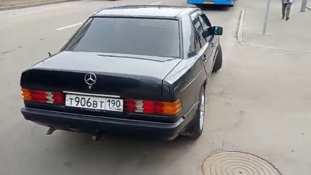 Mercedes-Benz W201 2.0 Мерседес-Бенц W201 2.0