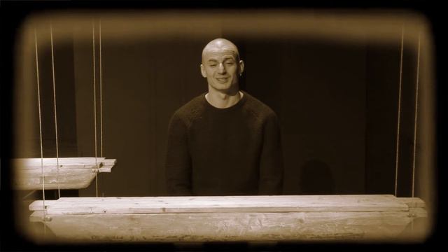О девочке Варе \ Коля Голышев смотреть онлайн