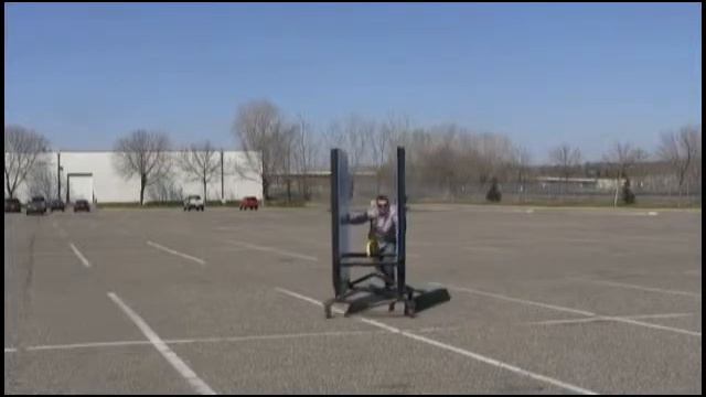 Rolling Kong Pong Table смотреть онлайн