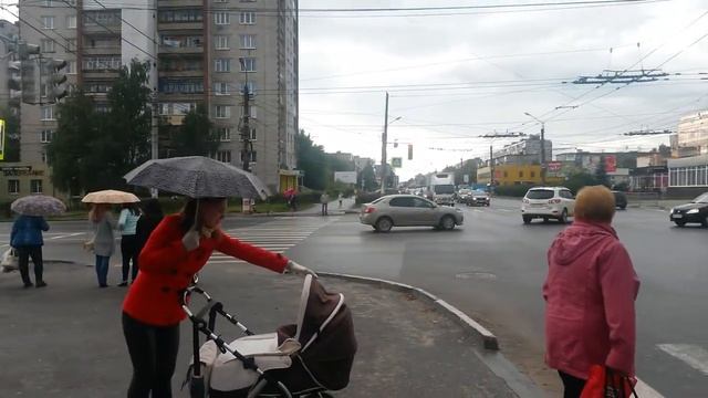 Нижегородская обл., Дзержинск, пр. Циолковского, 30. Промещение аптеки Айболит смотреть онлайн