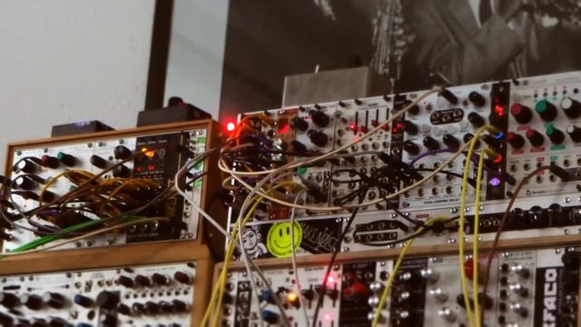 Just a Minute - Pico Drums, GranPa, Disting, Radio Music смотреть онлайн