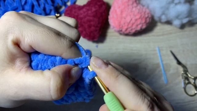 Мастер - класс. Плюшевое сердечко. Свяжет даже новичок. смотреть онлайн