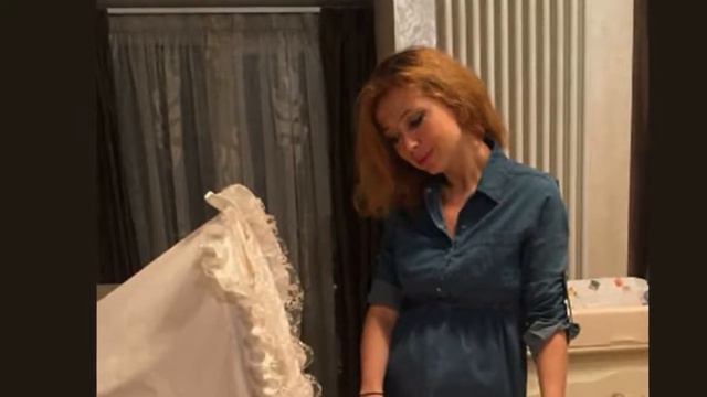 Елена Захарова отмечает день рождения дочери смотреть онлайн