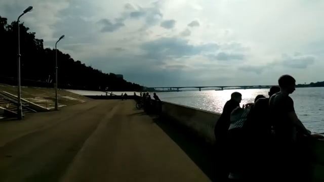 CHERY TIGGO 8. НАБЕРЕЖНАЯ ПЕРМИ, КОРАБЛЬ МИХАИЛ КУТУЗОВ. ЦЕНТР ПЕРМИ. ГДЕ ГУЛЯЮТ ПЕРМЯКИ. смотреть онлайн