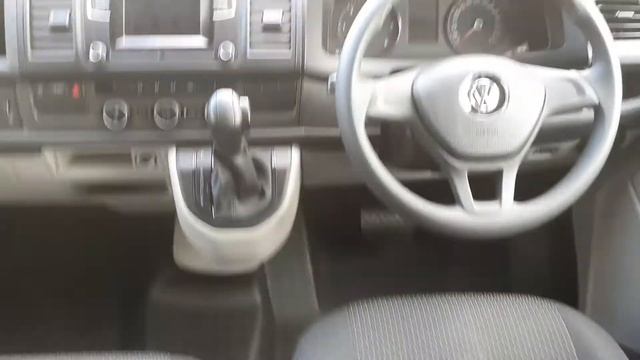 181D31877 - 2018 Volkswagen Transporter T6 SHL 9 SEAT AUTO VAT 29,900 смотреть онлайн