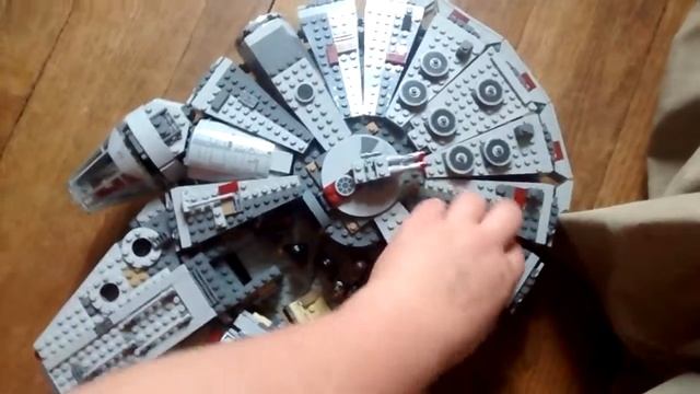 Review over Star Wars the force awakens Millennium Falcon смотреть онлайн