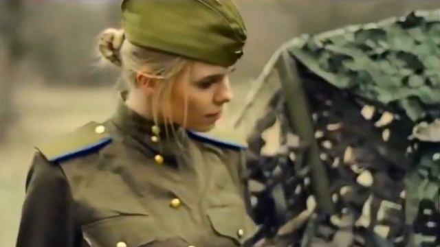 На позицию девушка провожала бойца (Огонёк) смотреть онлайн