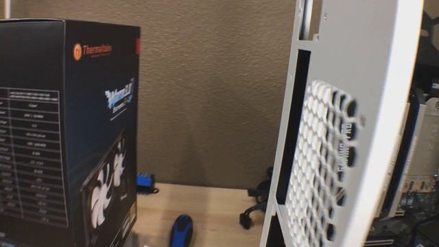 Get Ripped - Threadripper 1900X Build Vlog смотреть онлайн