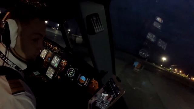 Летим домой! Симферополь - Киров (август 2017). Уральские авиалинии. Airbus A320 смотреть онлайн