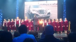 Гудбай Америка, детский хор, Брат 2