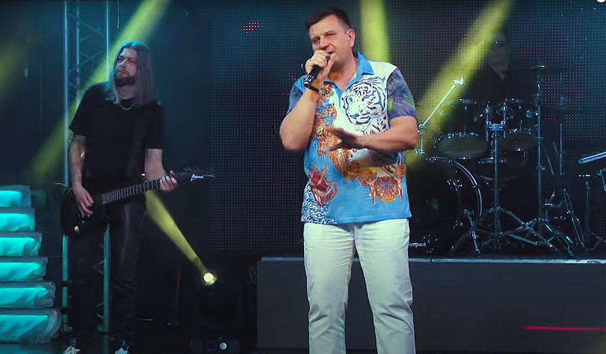 Очень Зажигательная и Классная песня! смотреть онлайн