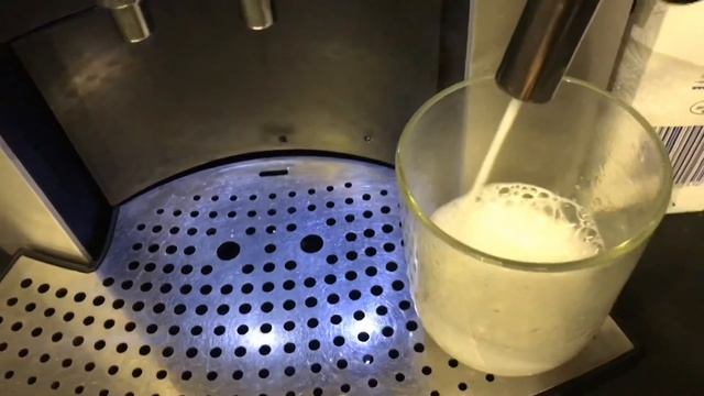 Jura Impressa F90 Cappuccino Easy смотреть онлайн