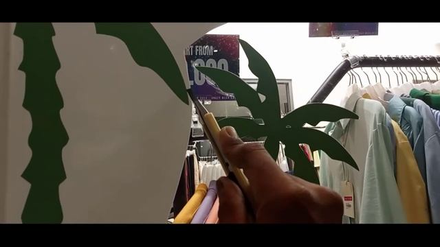 Proses Pemasangan Digital Printing #kacafilm3m #cuttingstickerjakarta #stickervinyl смотреть онлайн