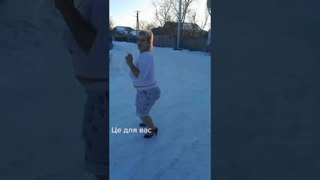 Какая разница где готовить кябаб из севрюги, главное чтобы газ был и 220 вольт???+18 смотреть онлайн