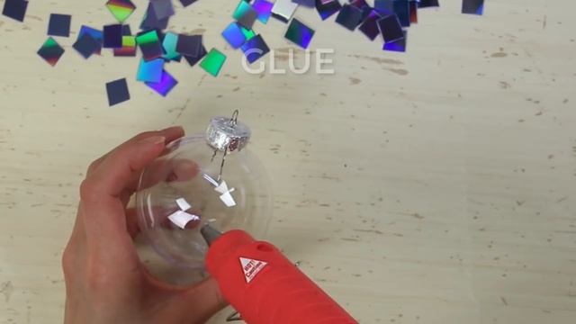 New Year's Crafts Idea - DIY Disco Ball CD Ornament - How to Make a Disco Ball w/ Old CDs & Recycle смотреть онлайн