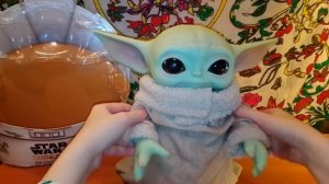 Смотрите описание, а не название!!! Тут обзор на игрушку фигурку Малыш Йода, сериал Мандалорец