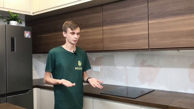 Столешница из дерева для кухни в цвет фасадов Икеа смотреть онлайн