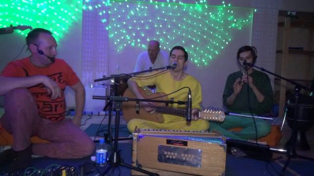 Киртан мела. Живая музыка Ом. Екатеринбург, 07.01.2018 смотреть онлайн