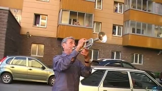 Михаил Тюменцев - великолепный трубач из Питера смотреть онлайн