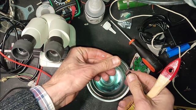 Как почистить внутри разъем от окислений смотреть онлайн