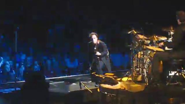 Bruce Springsteen & E Street Band Boston 4-22-09 Youngstown Nils Lofgren guitar solo смотреть онлайн