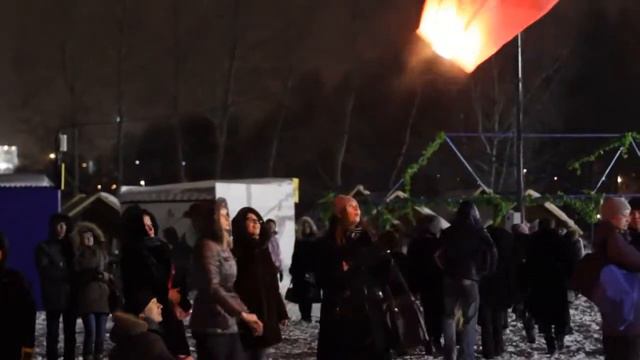 Официальное видео запуска небесных фонариков 14 февраля 2012 г смотреть онлайн