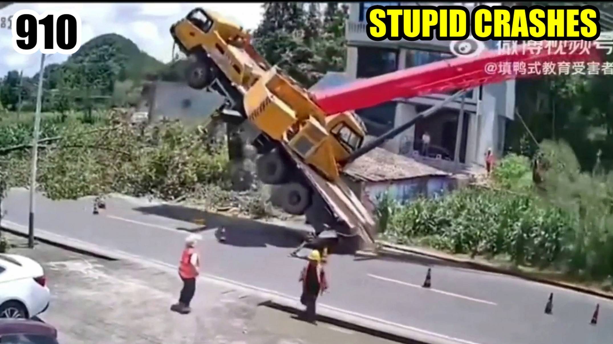 Подборка аварий и дтп на видеорегистратор. 04 08 24 смотреть онлайн