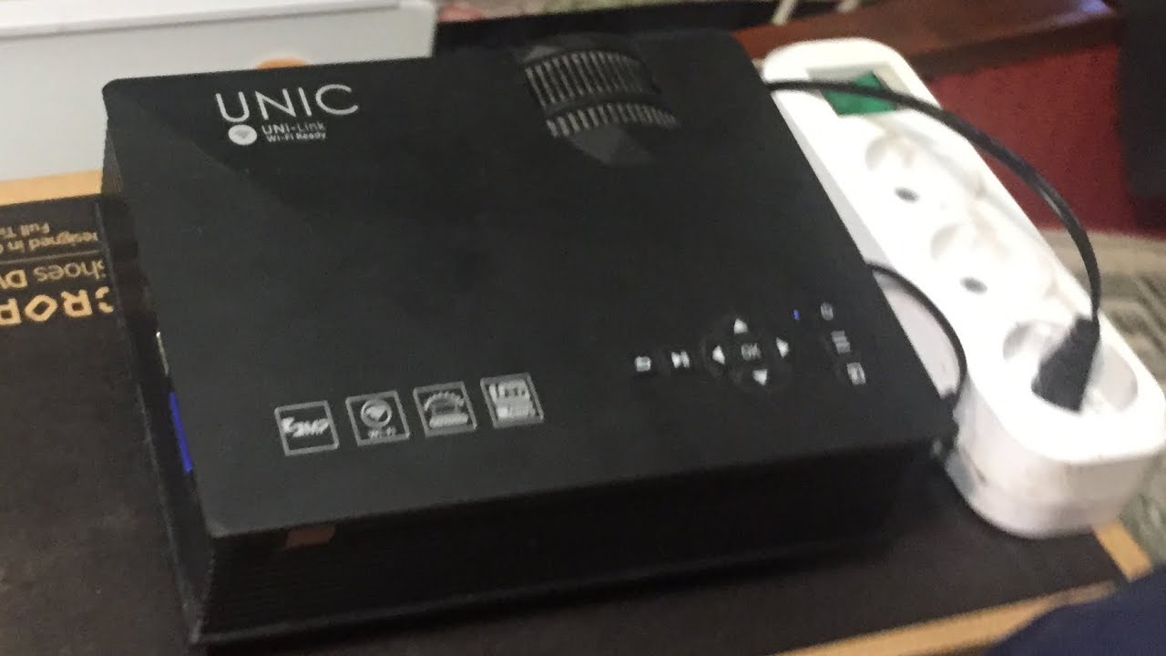 Обзор проектора Unic Uc46