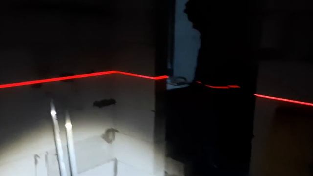 Проверка горизонтального уровня кладки блоков лазерным нивелиром смотреть онлайн