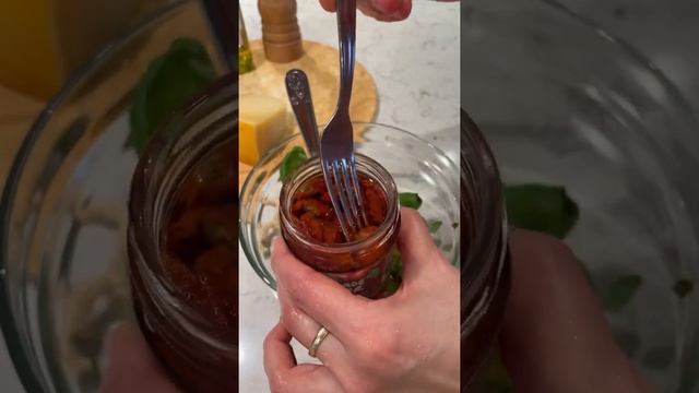 Макароны с соусом из авокадо,песто,базилик! смотреть онлайн