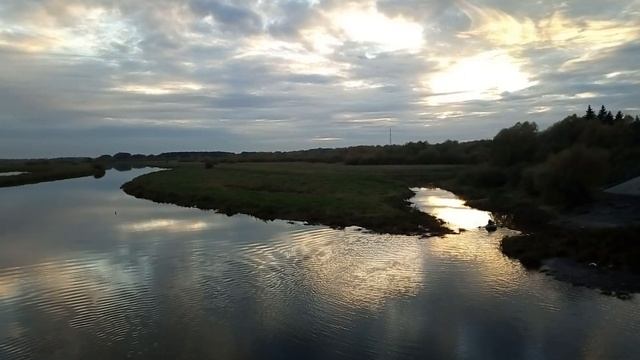 С Синего моста просторы Малого Волховца смотреть онлайн